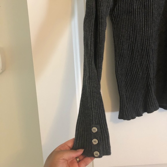 Sweater turtle neck - Picture 2 of 2